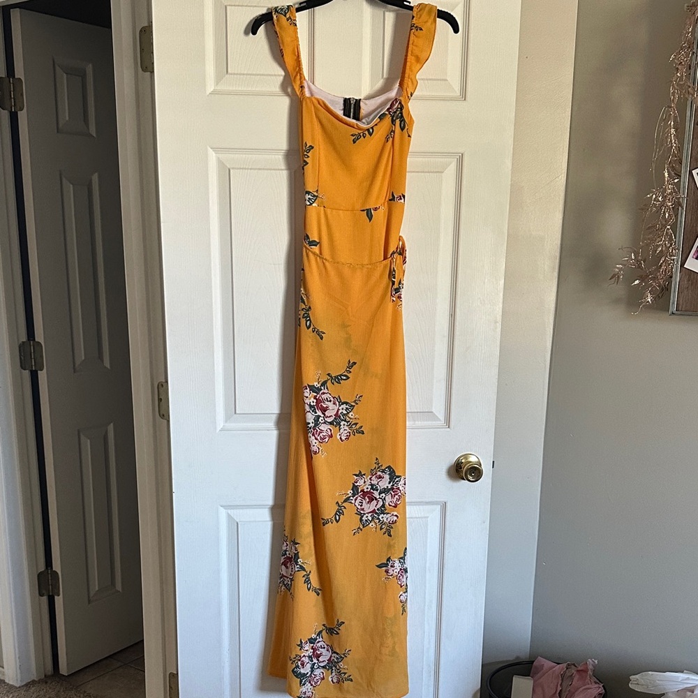 Floral Sleeveless Maxi Dress in Mustard Yellow
